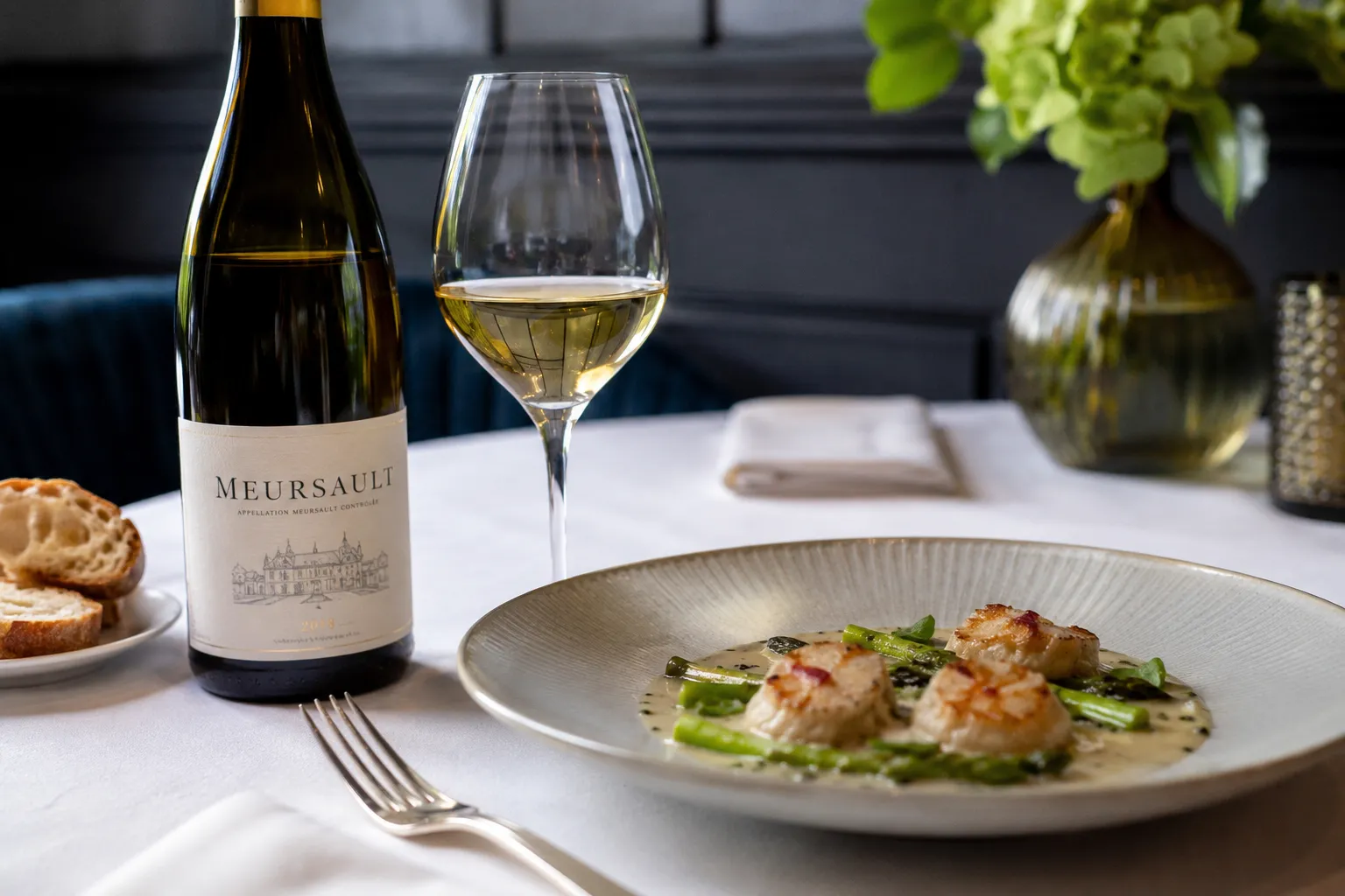 Que manger avec un chardonnay : 12 accords qui subliment ce vin